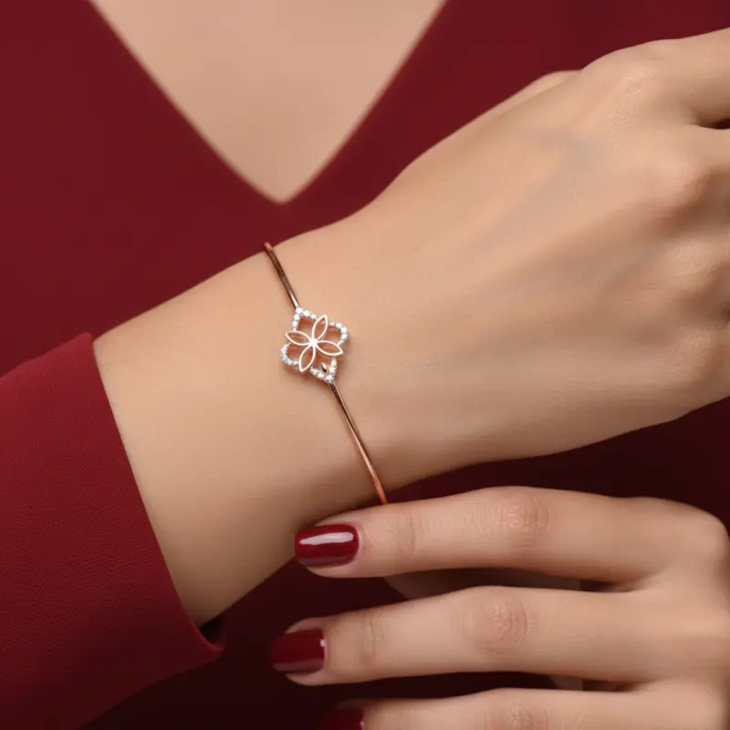 BLOSSOM GRACE BANGLE