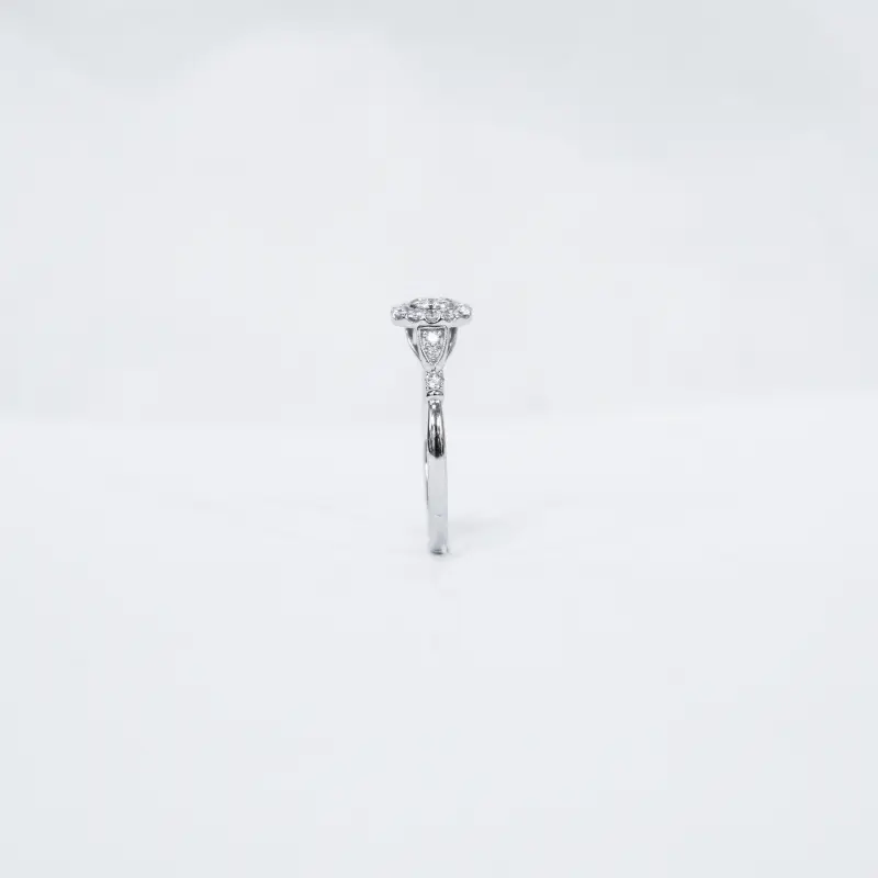 MARQUISE PETAL RING