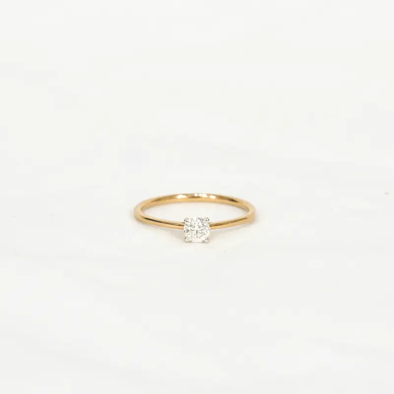 30 CENT SOLITAIRE RING