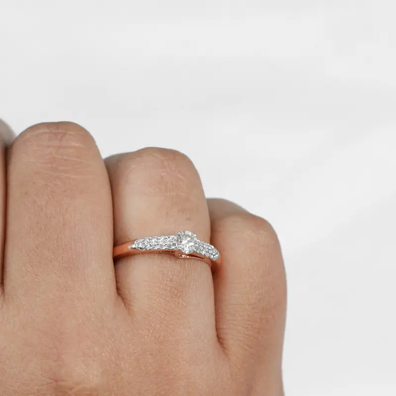 EBB & FLOW DIAMOND RING