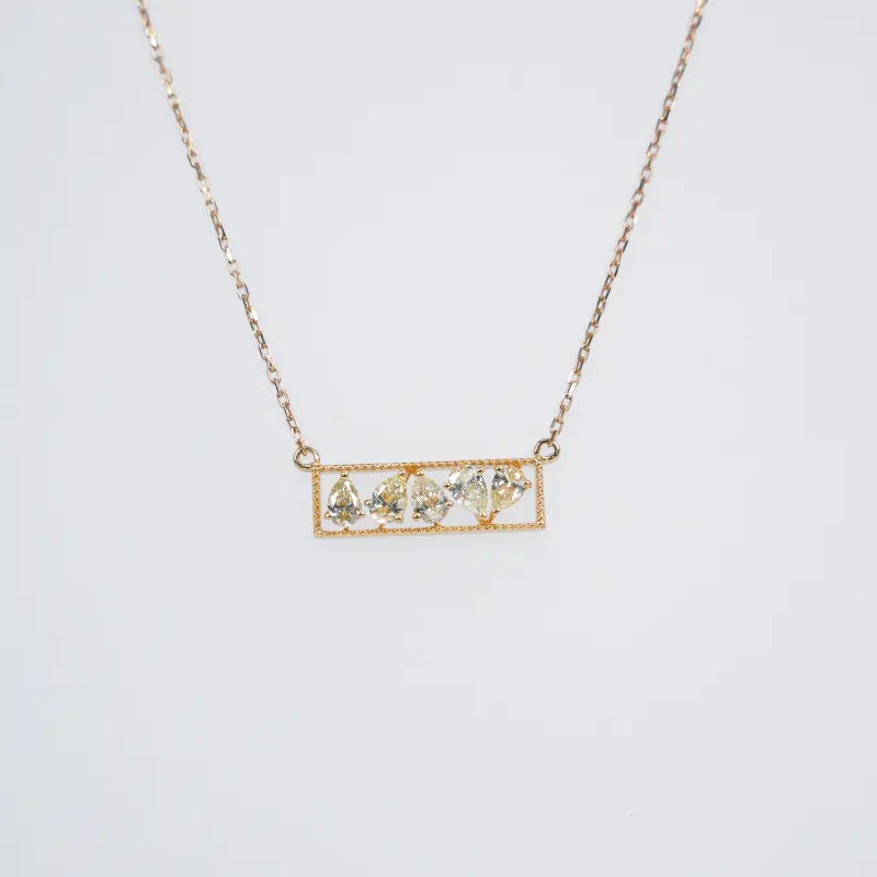 PEAR-CUT CLUSTER NECKLACE